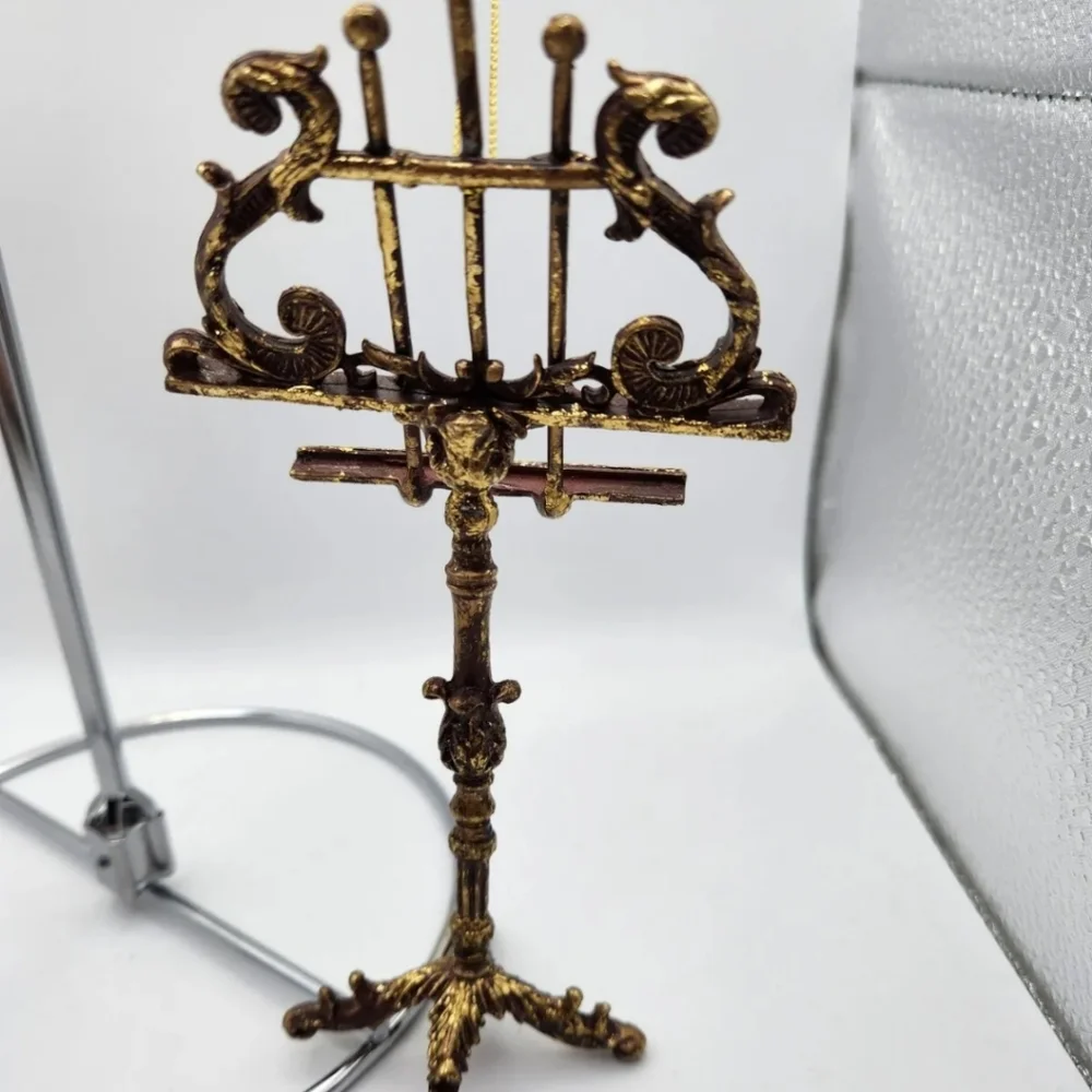 N/A christmas ornament